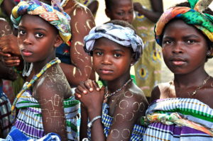 Junge Frauen Ghana